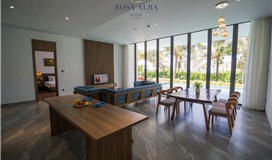 Beach Front Villa 4 bed room